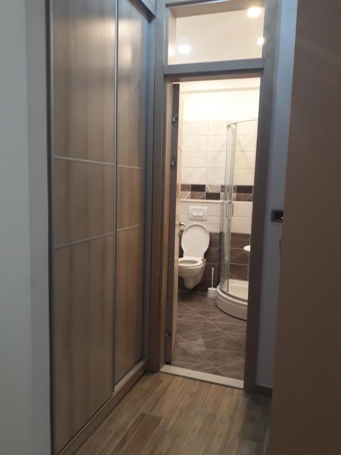 Apartmani Andrea Херцег-Нови Экстерьер фото